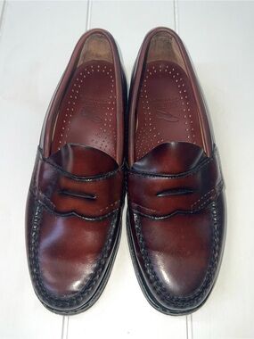 G.H. Bass & Co. Weejuns Leather Penny Loafers Burgundy